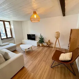 Idéalement Situé Appartement